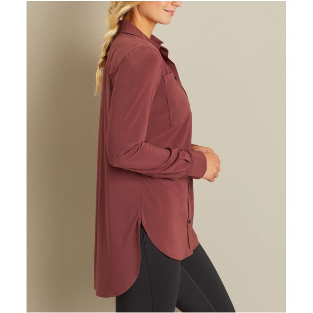 Duluth Trading Long Shirt Womens Sz M Flexellence Performance Button Up Red Rock